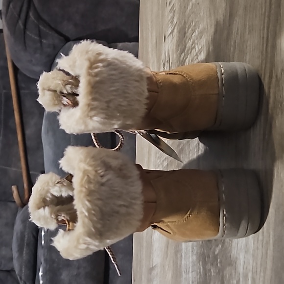 BARETRAPS AERO LEATHER   ANKLE BOOTS 5M - Picture 6 of 9